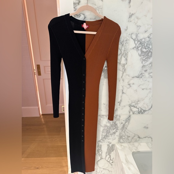 Staud Two-Tone Black and Brown Ribbed Dress - Picture 3 of 4